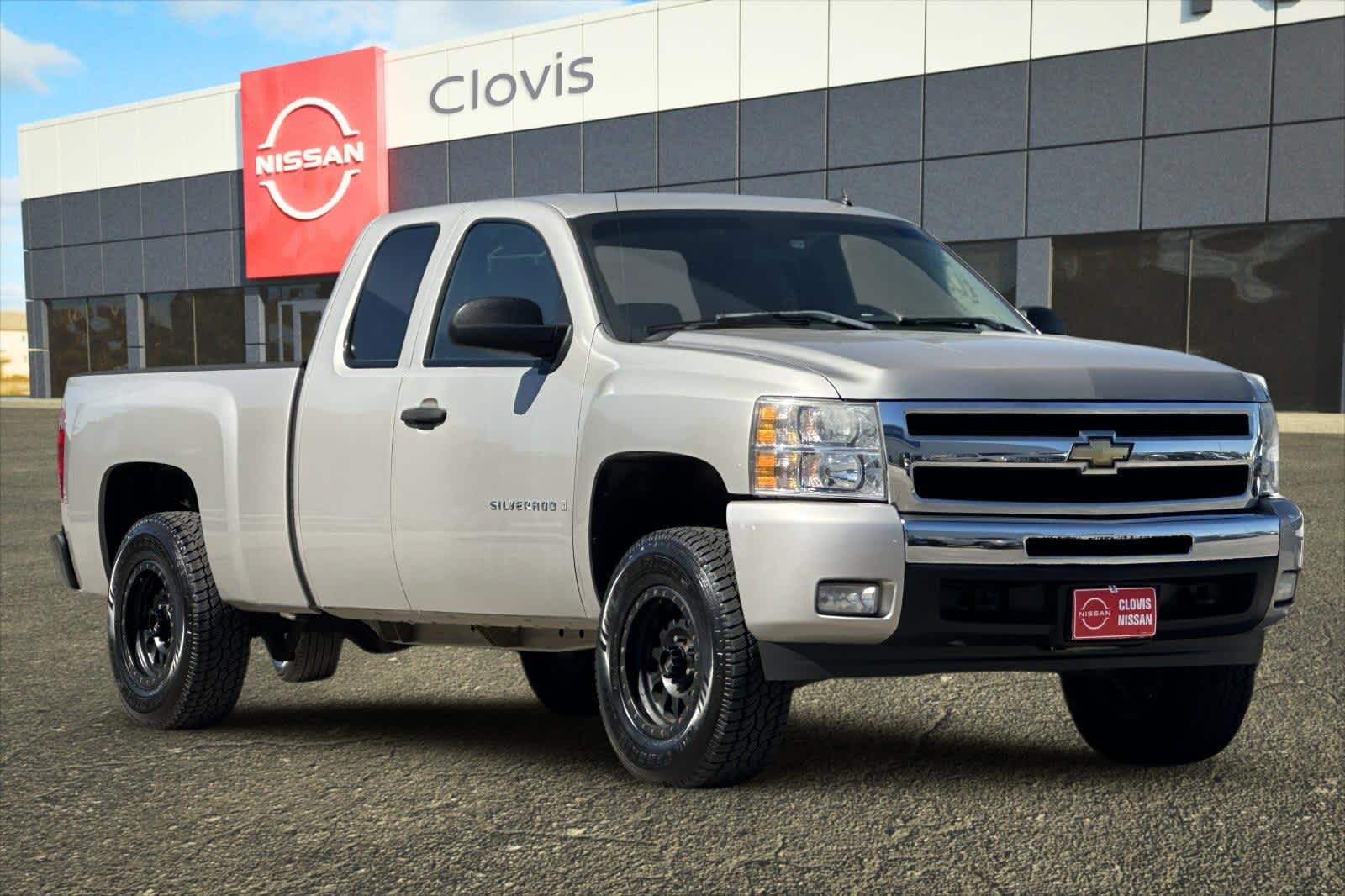 Thumbnail: 2009 Chevrolet Silverado 1500 - 10