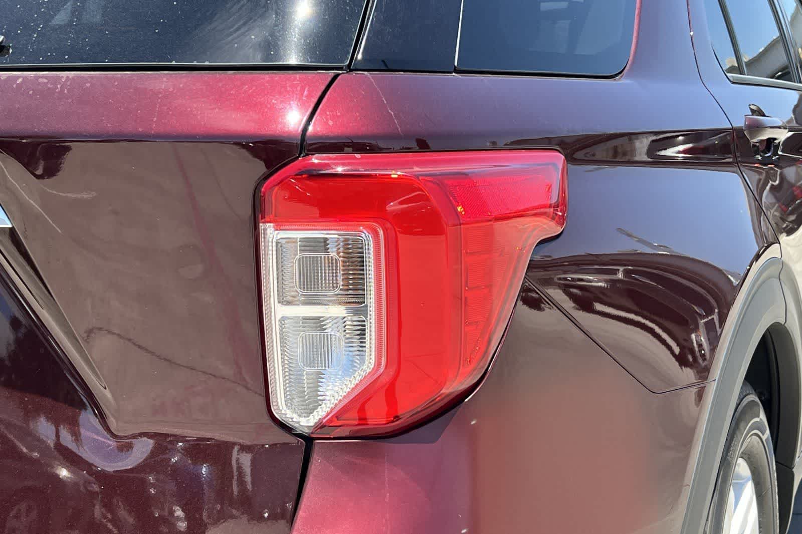 Thumbnail: 2022 Ford Explorer - 13