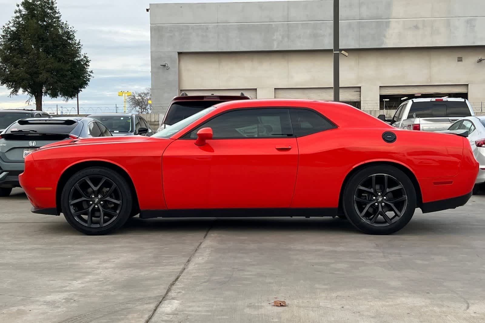 Thumbnail: 2020 Dodge Challenger - 6