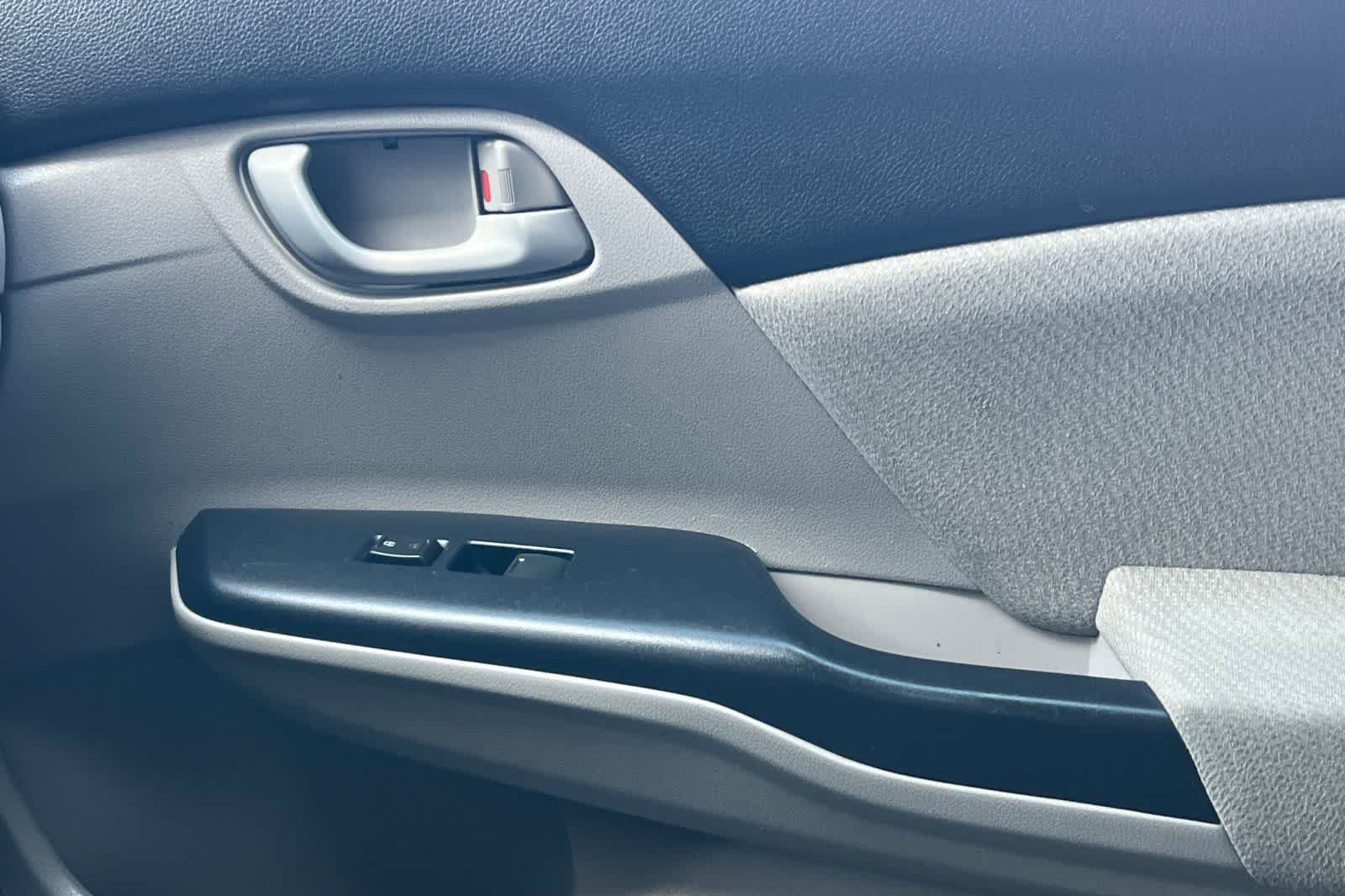 Thumbnail: 2013 Honda Civic - 26