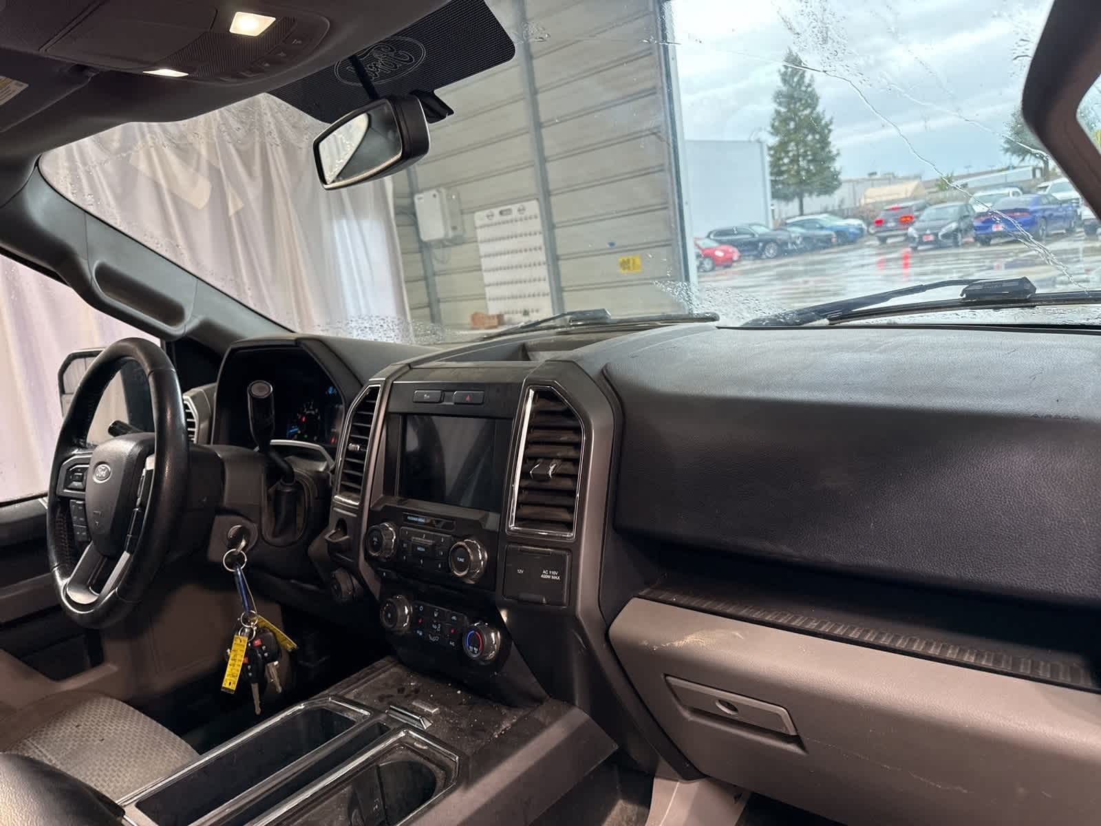 Thumbnail: 2016 Ford F-150 - 15