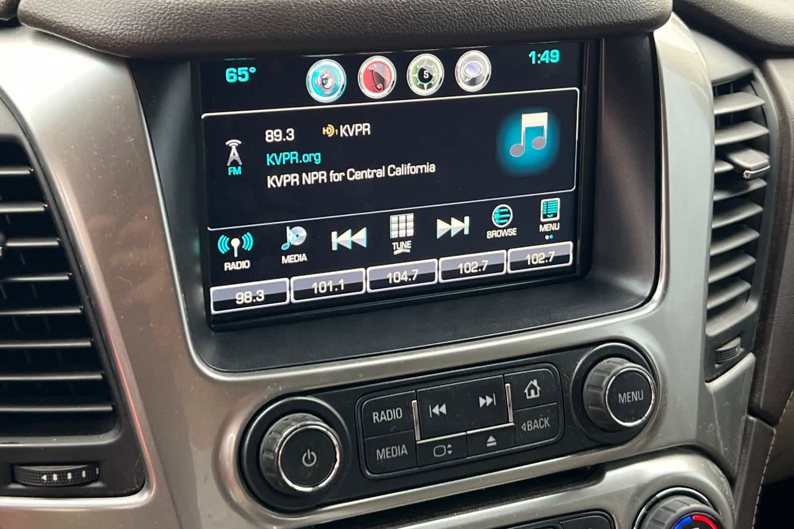 Thumbnail: 2016 Chevrolet Suburban - 22