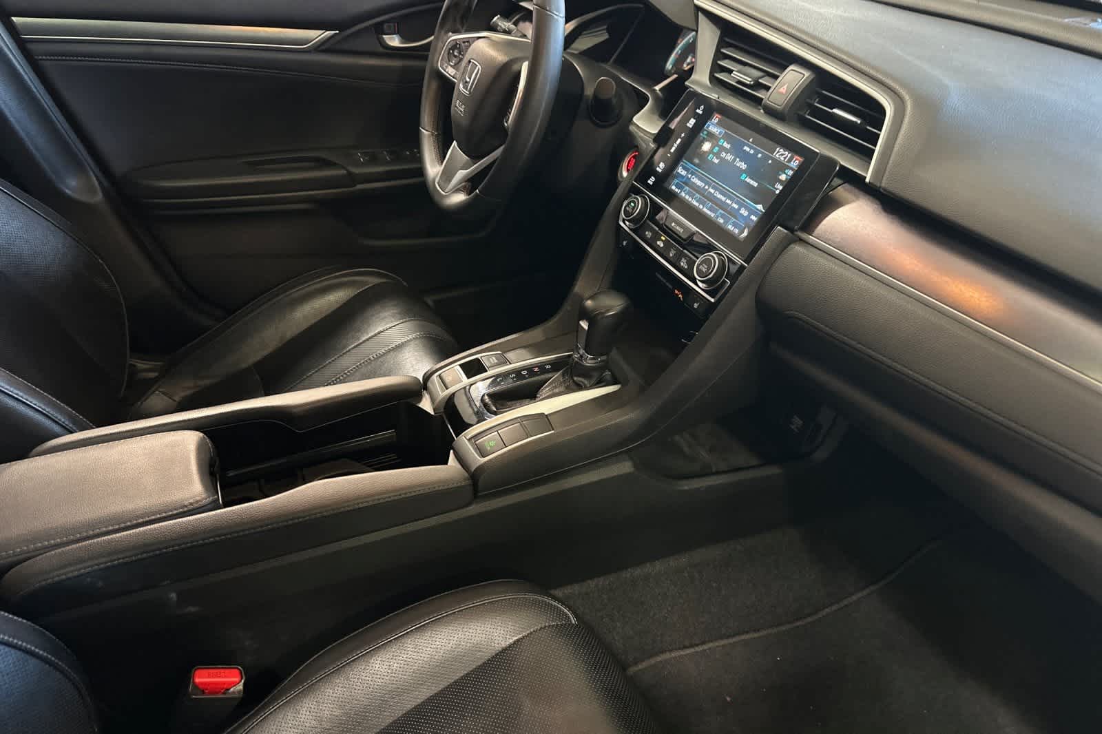 Thumbnail: 2016 Honda Civic - 18