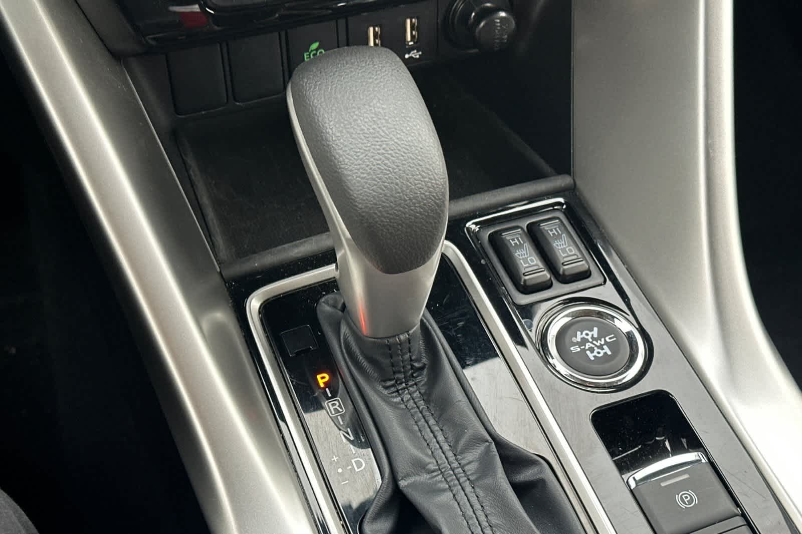 Thumbnail: 2025 Mitsubishi Eclipse Cross - 26