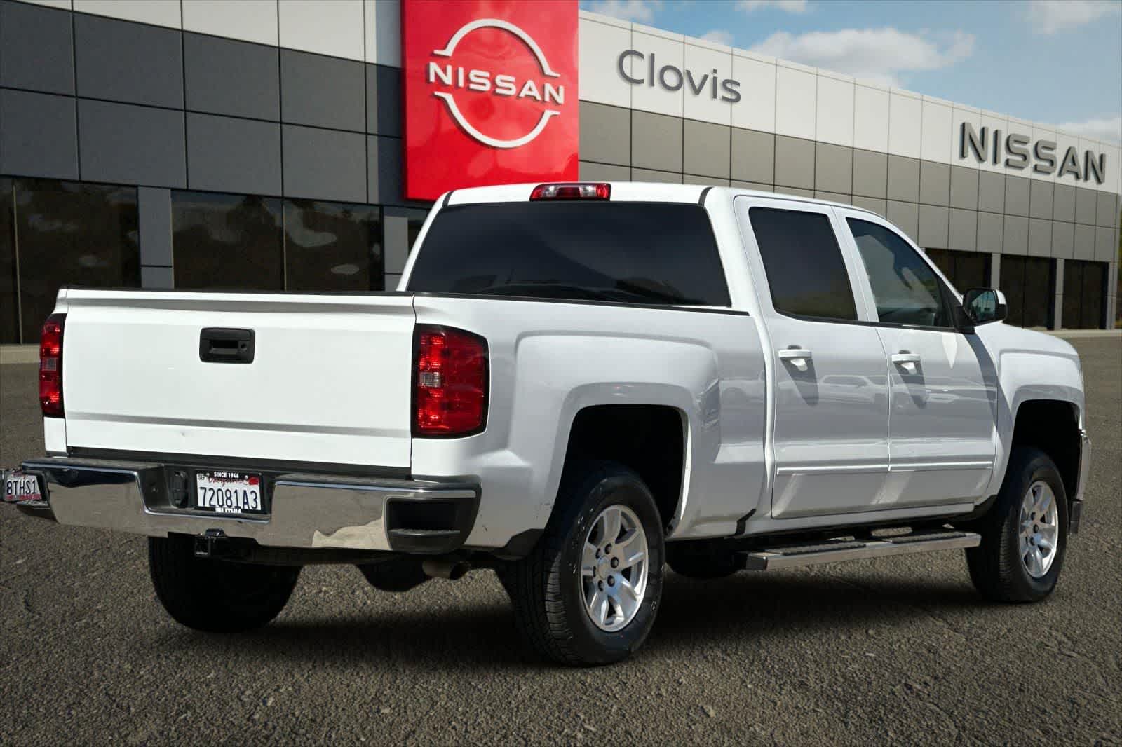 Thumbnail: 2018 Chevrolet Silverado 1500 - 2