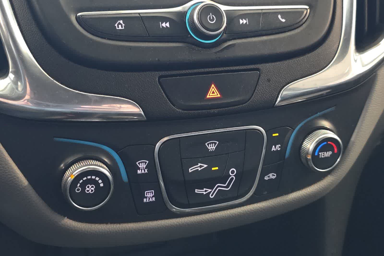 Thumbnail: 2020 Chevrolet Equinox - 22