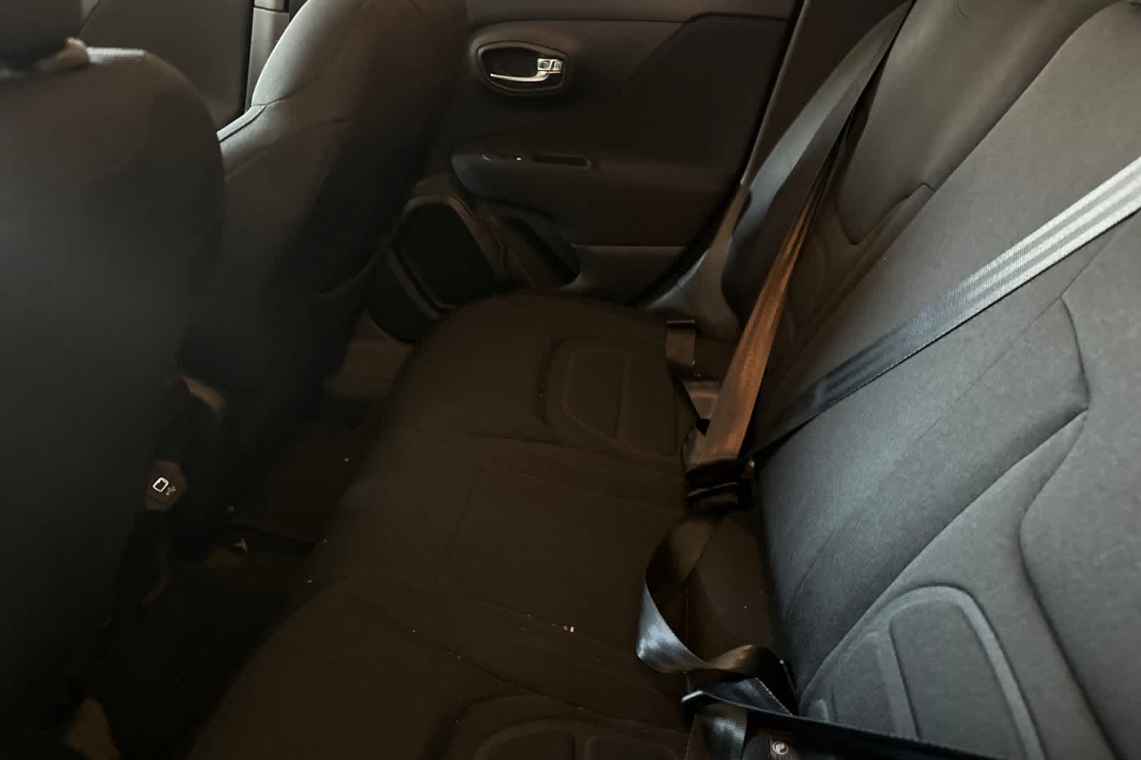 Thumbnail: 2021 Jeep Renegade - 5