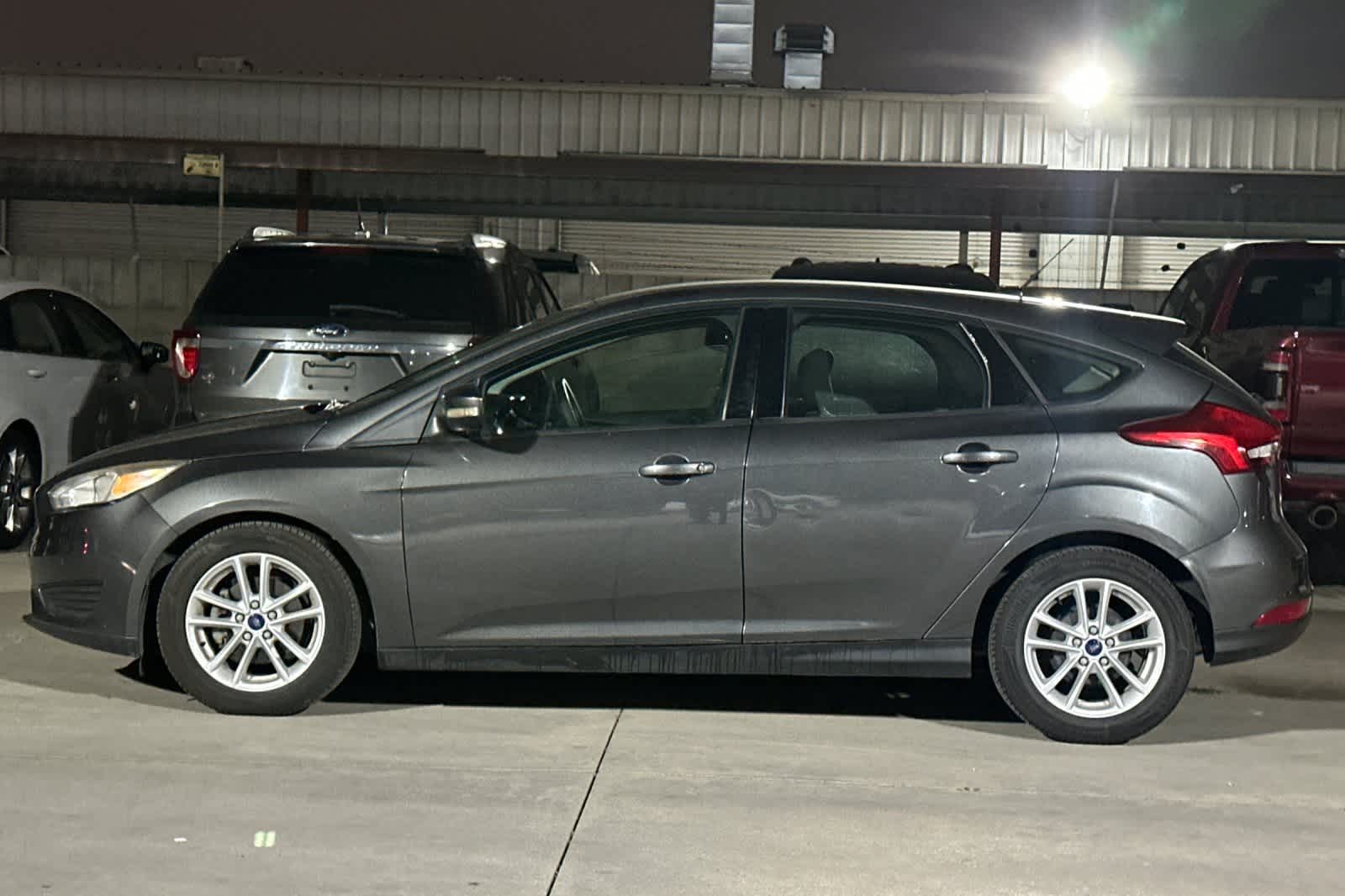 Thumbnail: 2017 Ford Focus - 5