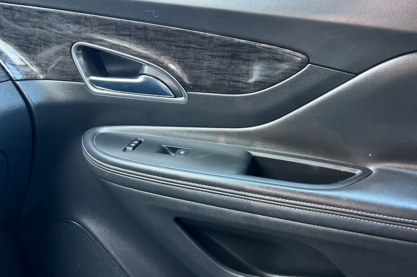 Thumbnail: 2015 Buick Encore - 20