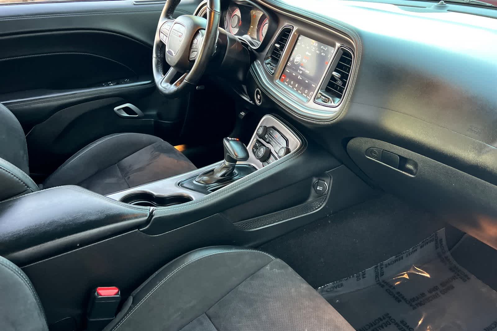 Thumbnail: 2022 Dodge Challenger - 17