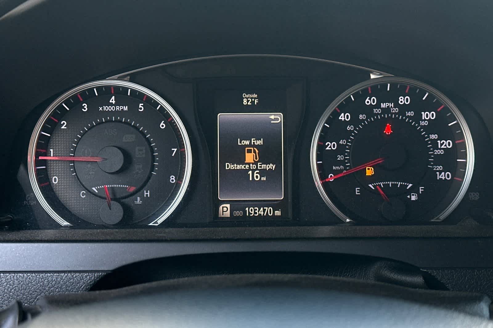 Thumbnail: 2016 Toyota Camry - 25