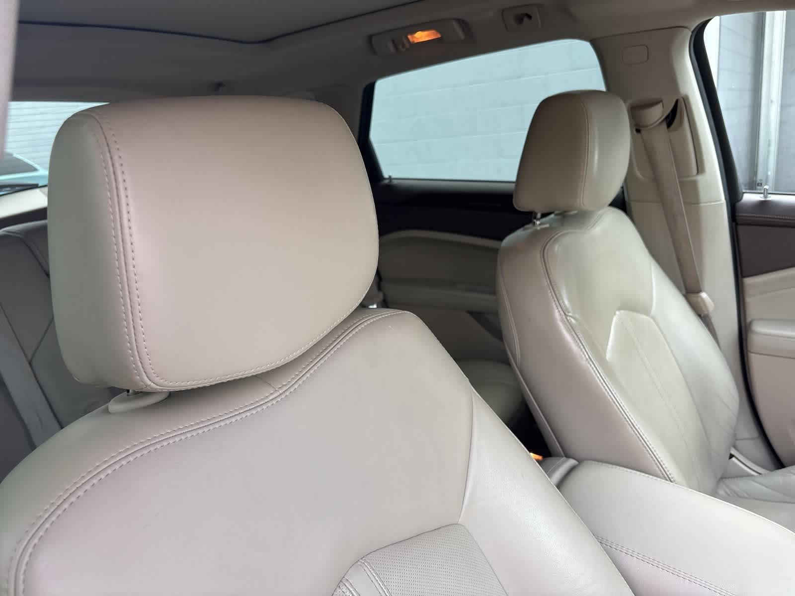 Thumbnail: 2011 Cadillac SRX - 14