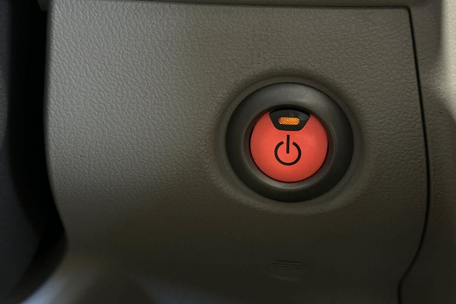 Thumbnail: 2011 Nissan Leaf - 25