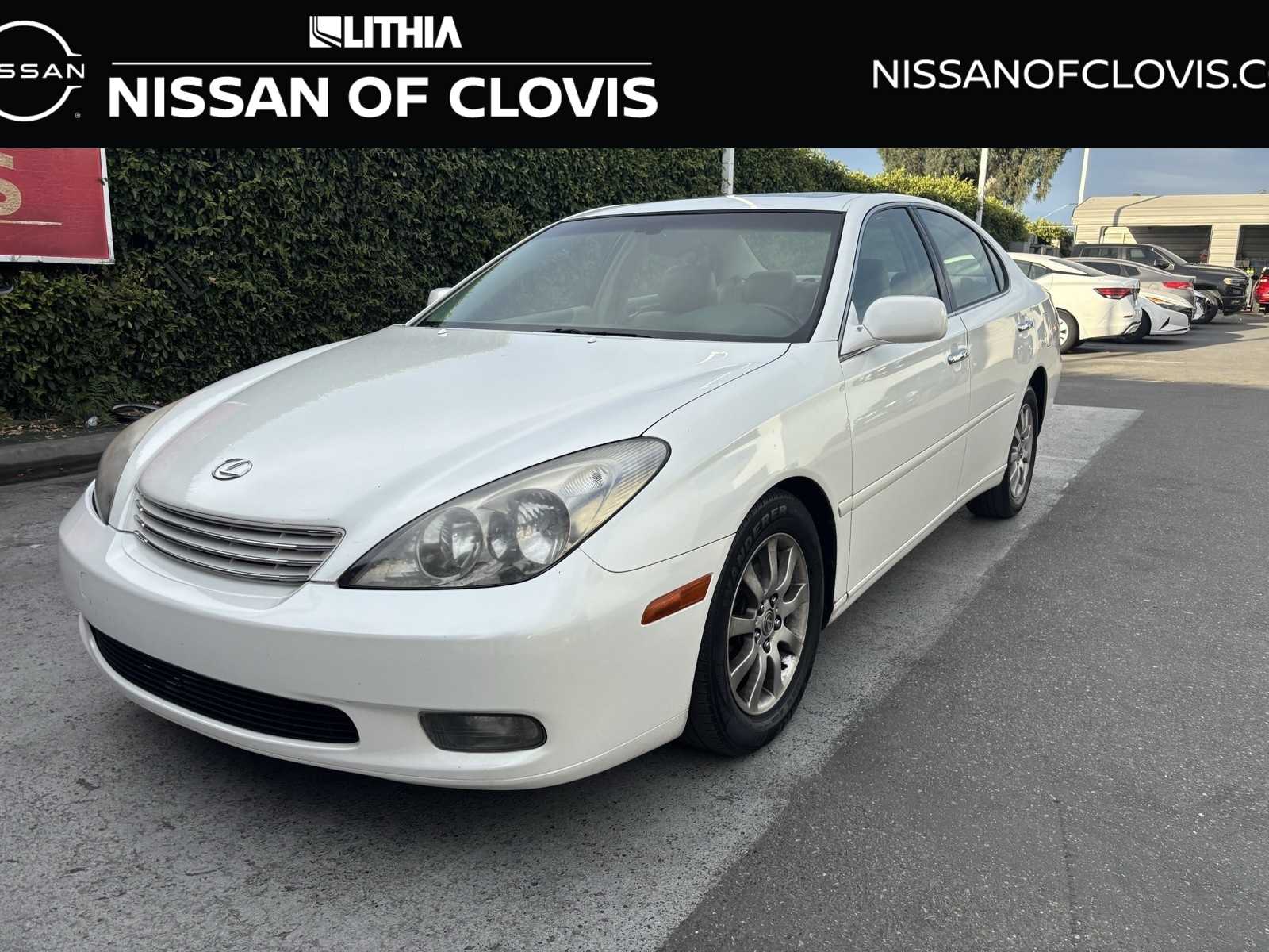 2003 Lexus ES 300 -
                  Clovis, CA