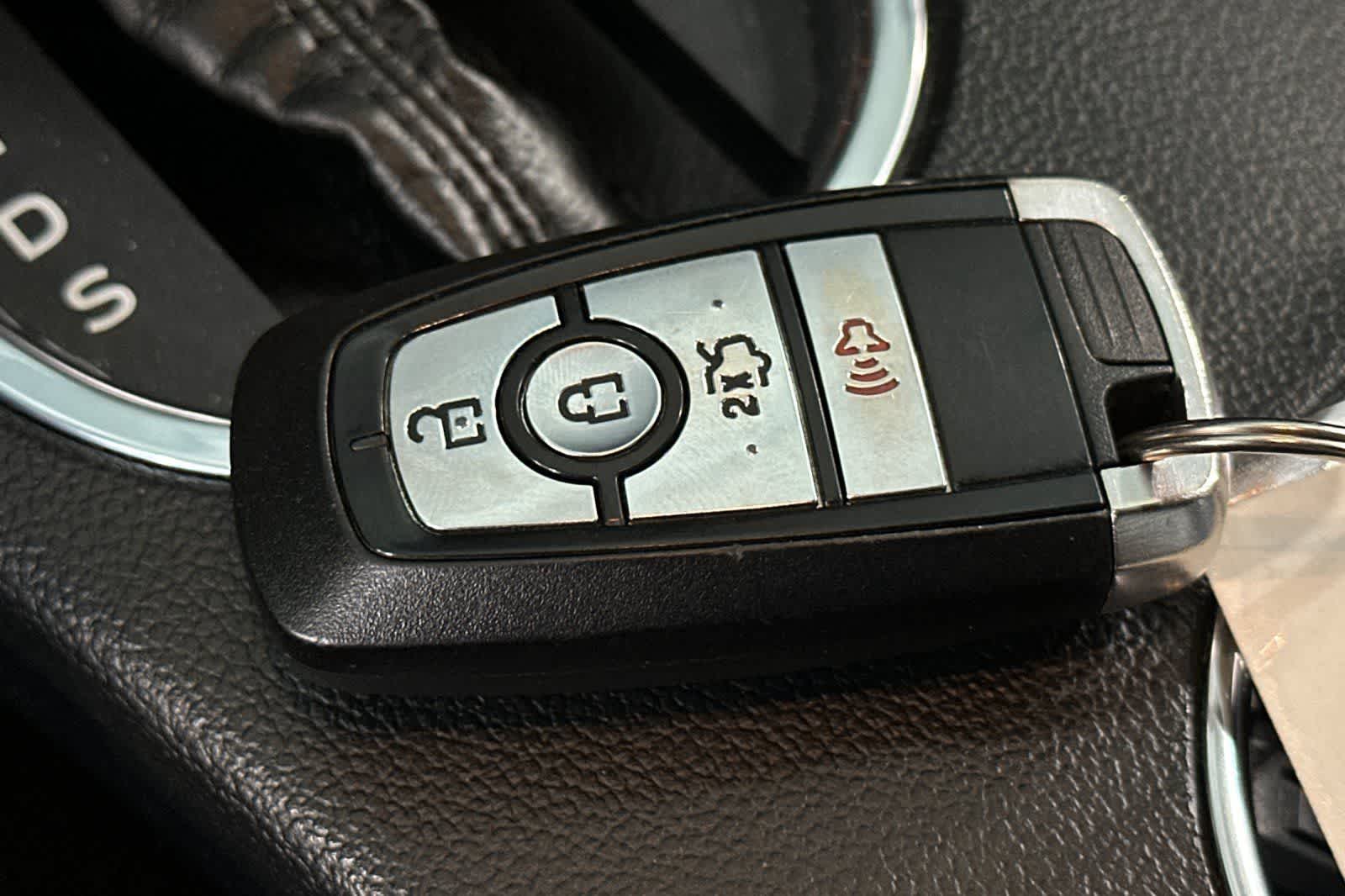 Thumbnail: 2018 Ford Mustang - 25