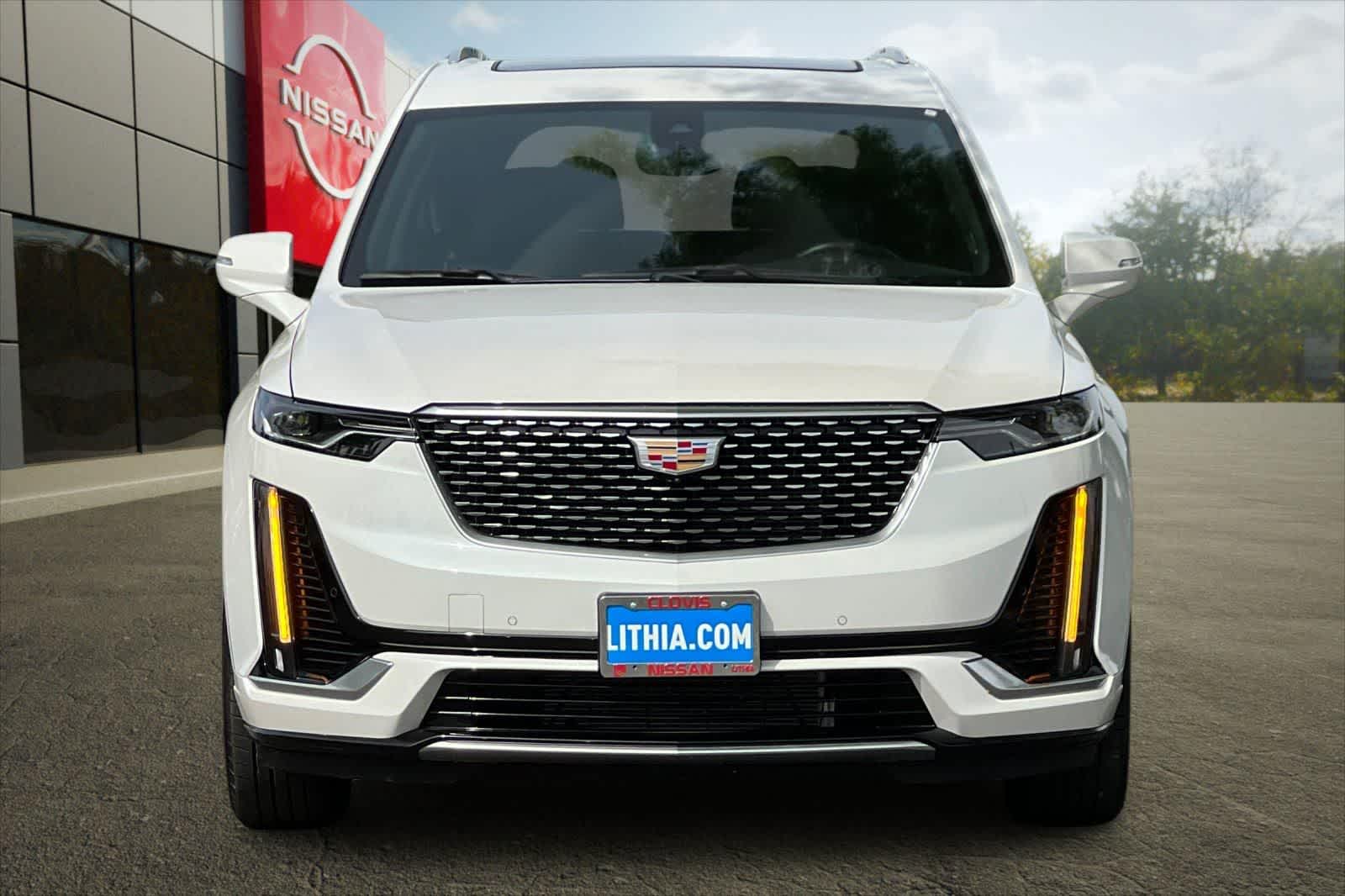 Thumbnail: 2025 Cadillac XT6 - 10
