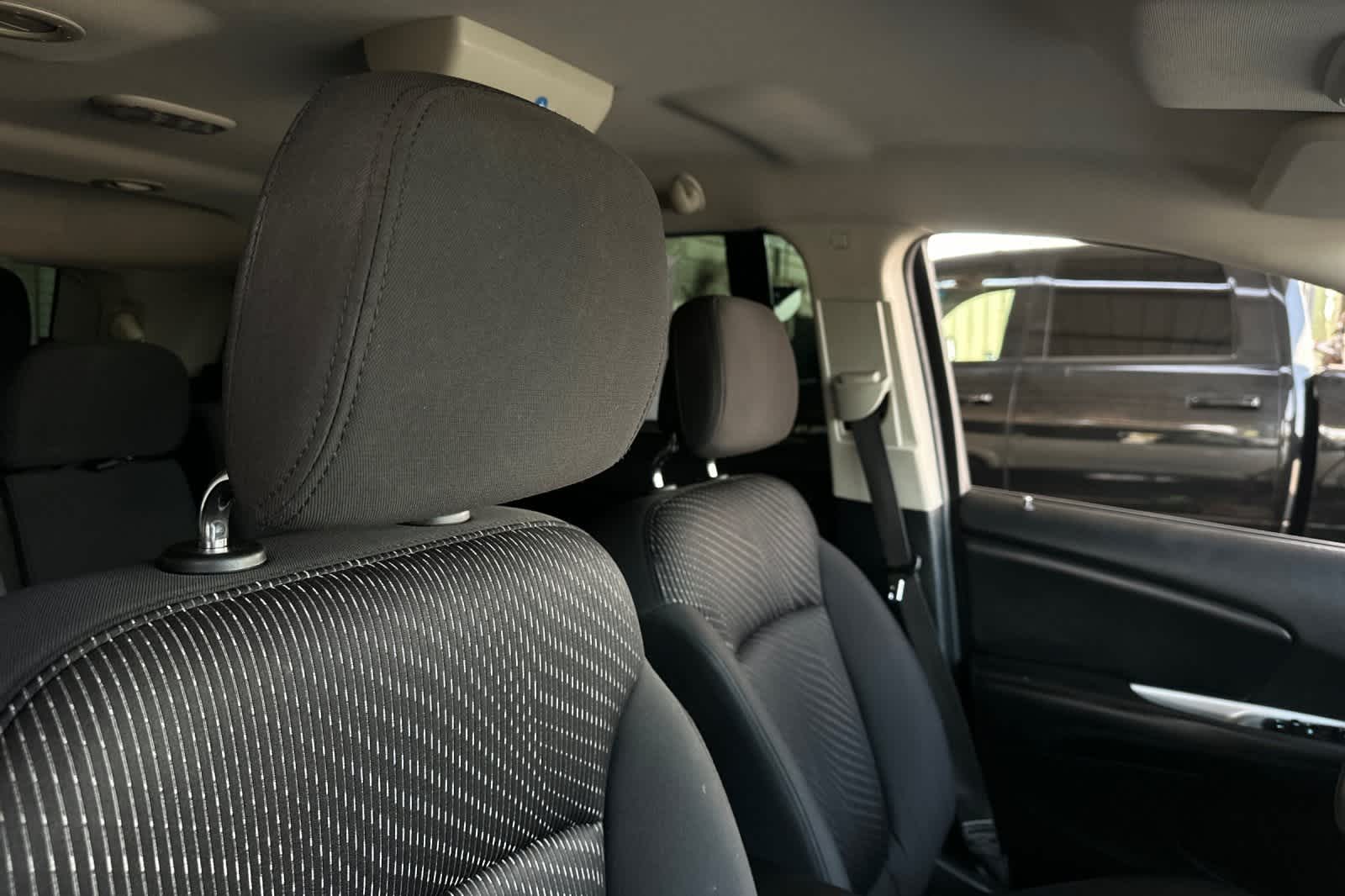 Thumbnail: 2015 Dodge Journey - 19