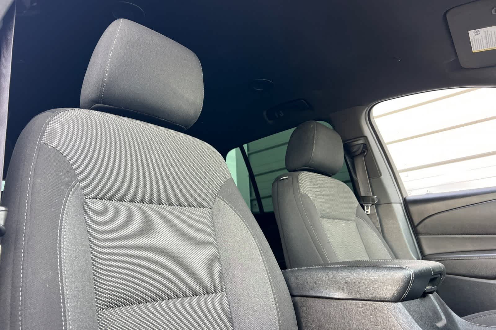 Thumbnail: 2023 Chevrolet Traverse - 19