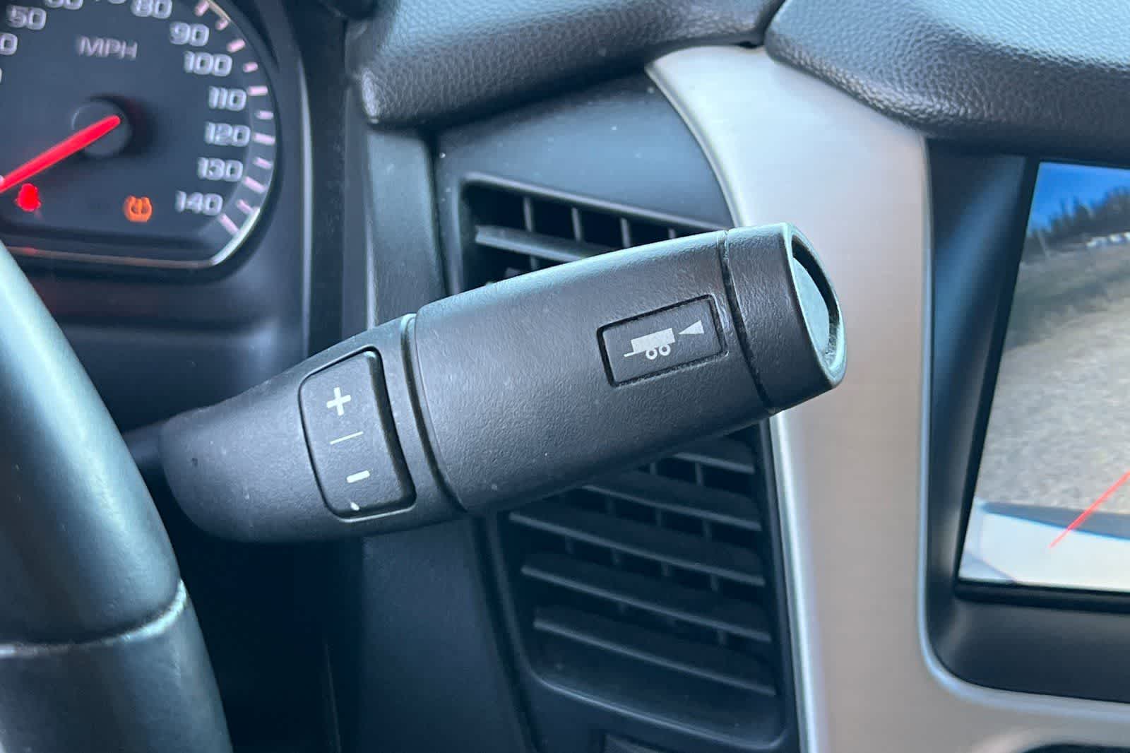 Thumbnail: 2015 GMC Yukon - 24
