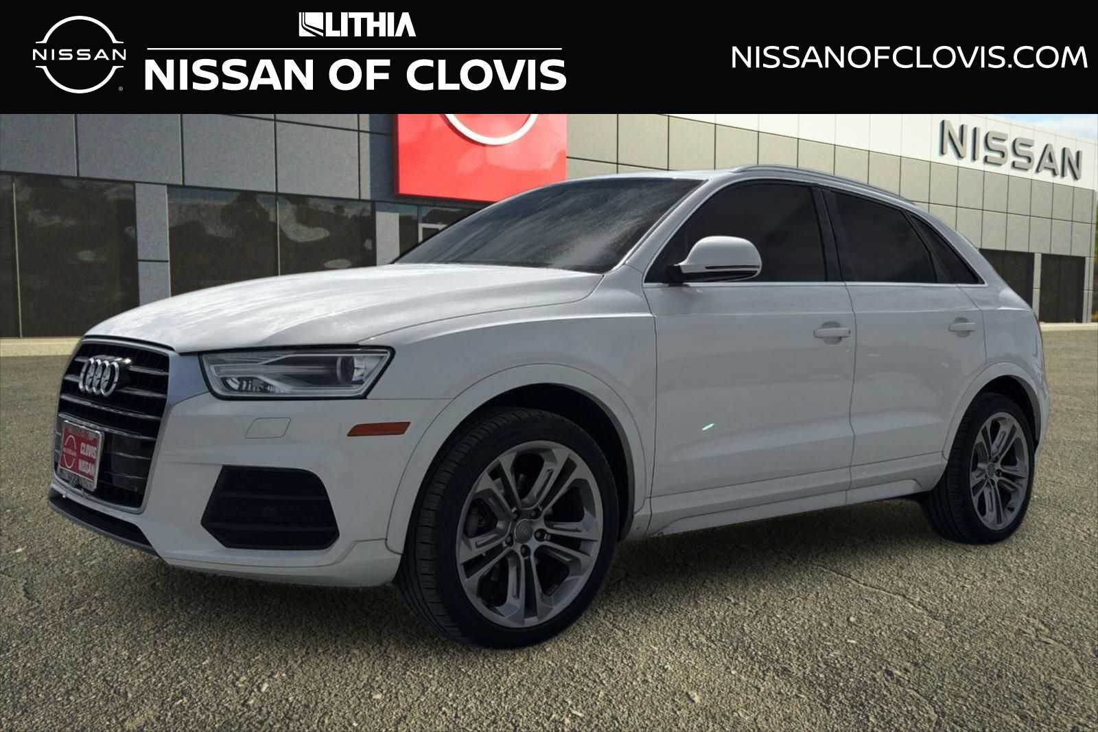 2016 Audi Q3 Premium Plus -
                  Clovis, CA