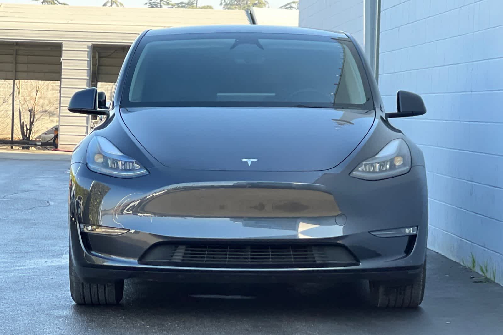 Thumbnail: 2024 Tesla Model Y - 11