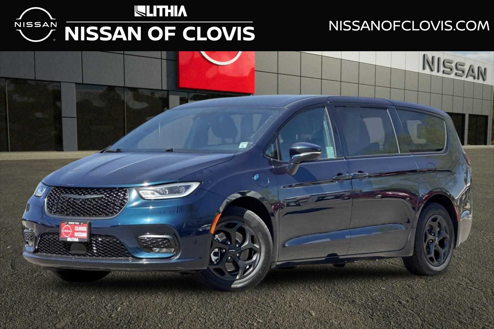 2022 Chrysler Pacifica Hybrid Touring L -
                  Clovis, CA