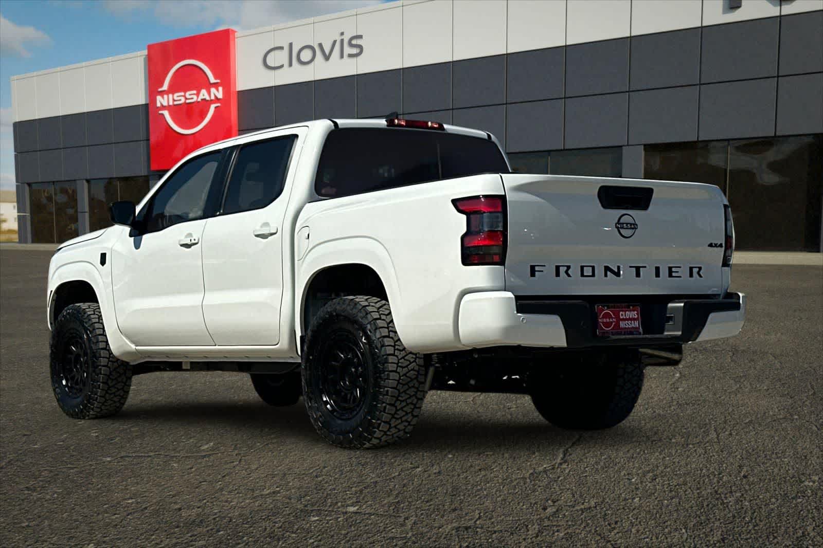 Thumbnail: 2026 Nissan Frontier - 7
