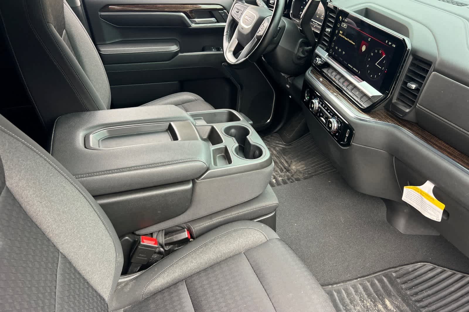 Thumbnail: 2023 GMC Sierra 1500 - 16