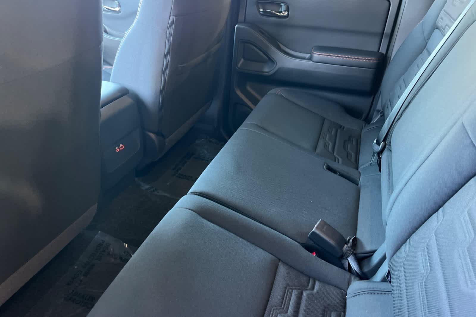 Thumbnail: 2025 Nissan Frontier - 5