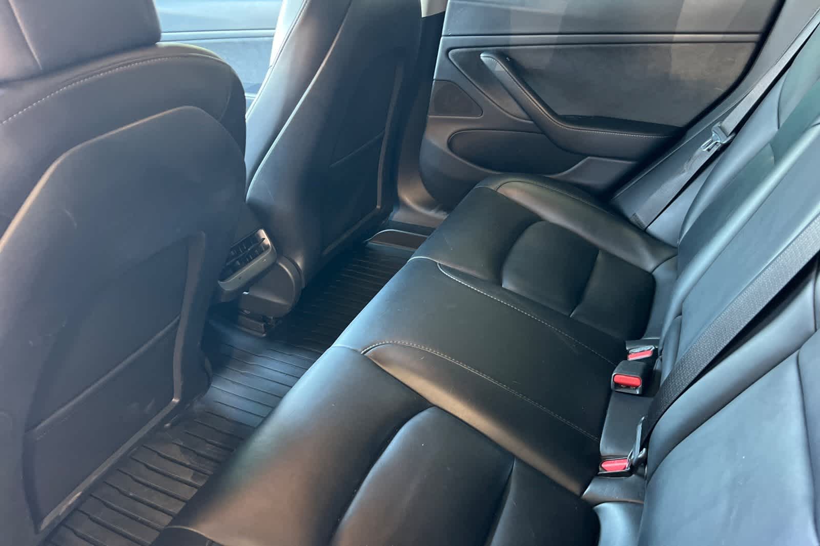 Thumbnail: 2021 Tesla Model 3 - 5