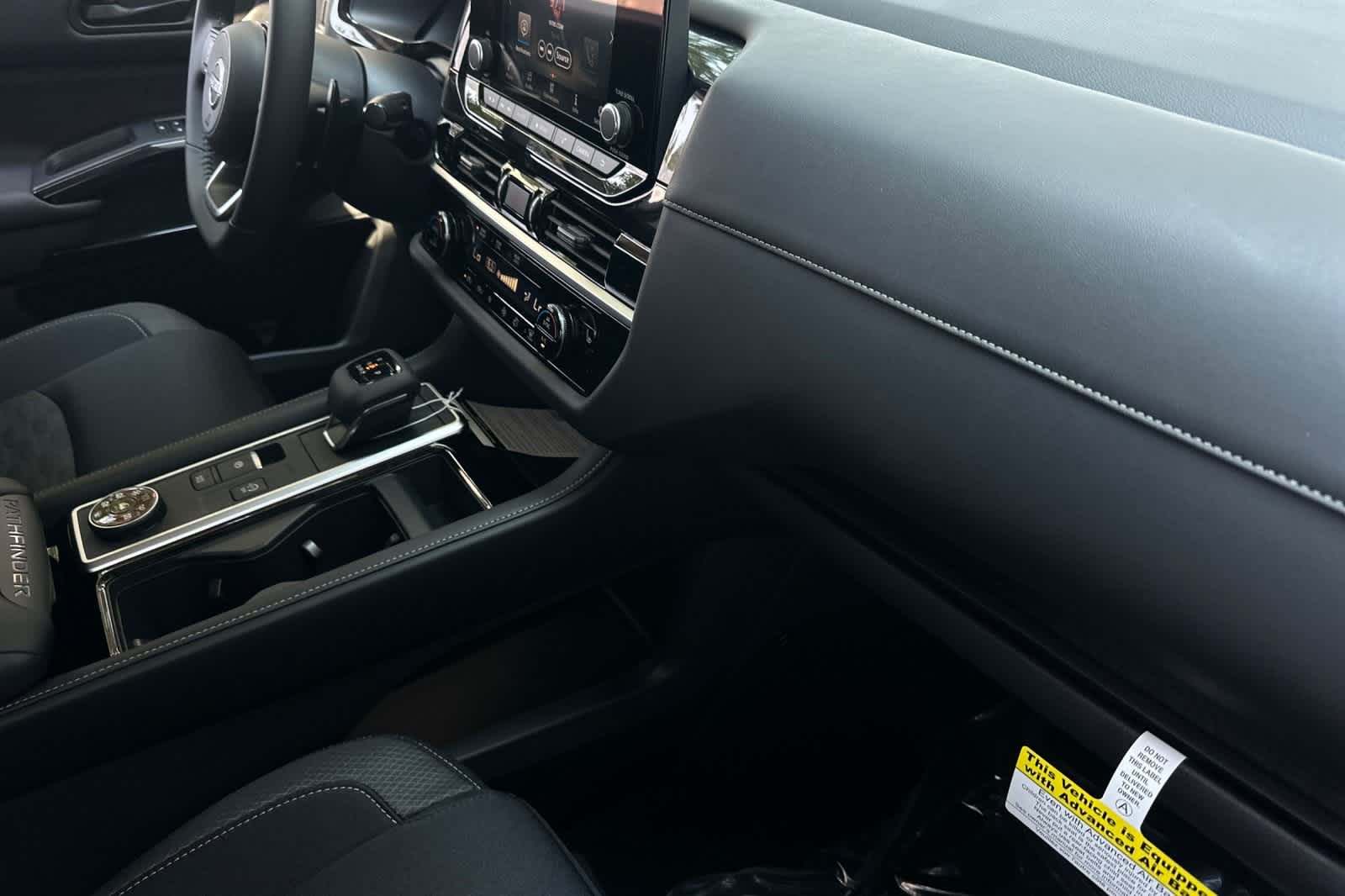 Thumbnail: 2025 Nissan Pathfinder - 19