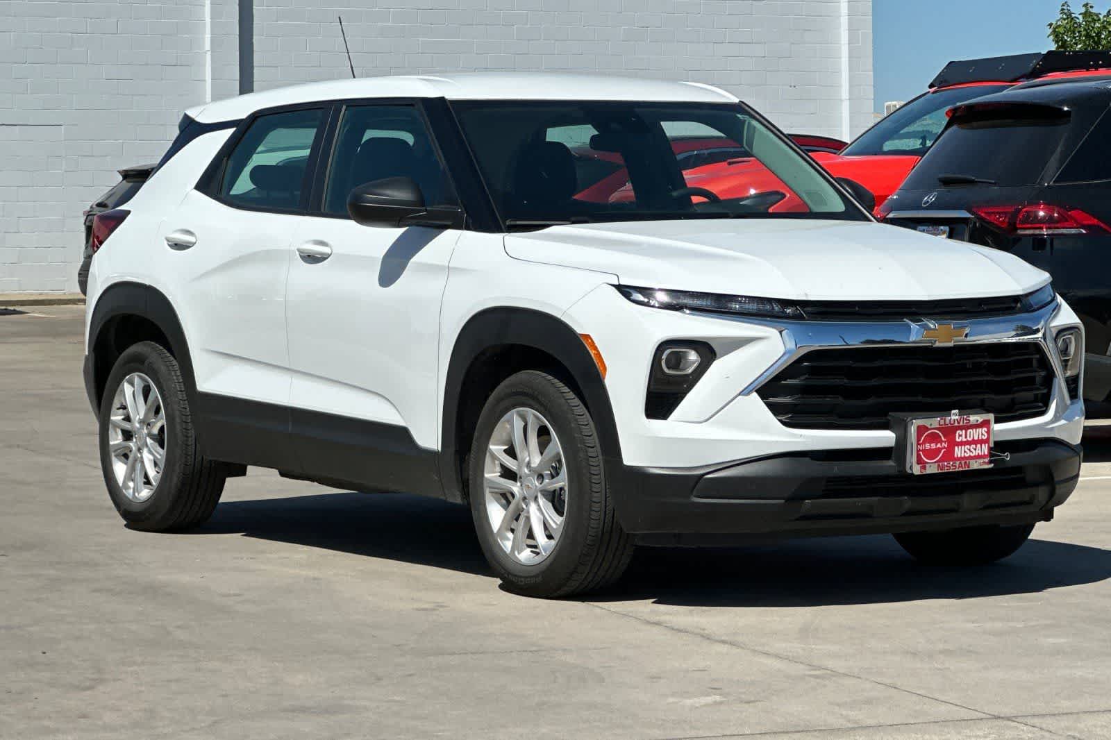 Thumbnail: 2025 Chevrolet TrailBlazer - 10