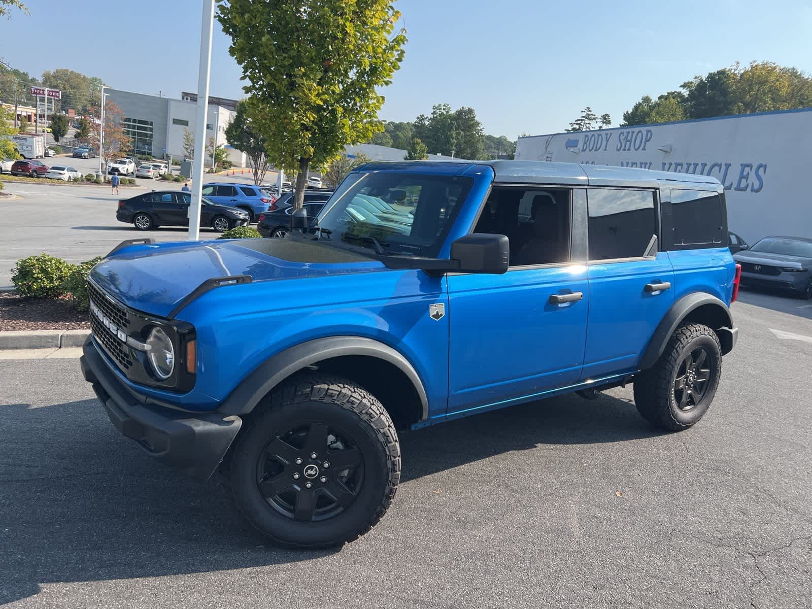 Thumbnail: 2025 Ford Bronco - 4