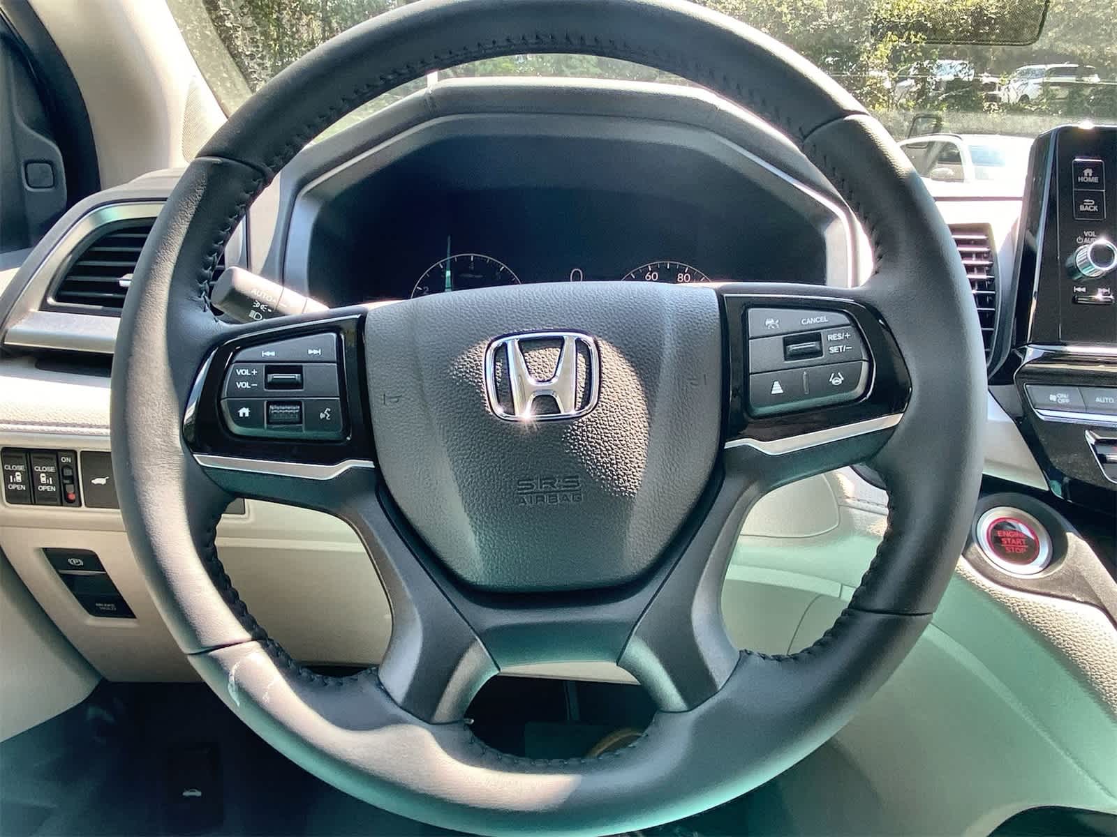 Thumbnail: 2026 Honda Odyssey - 21