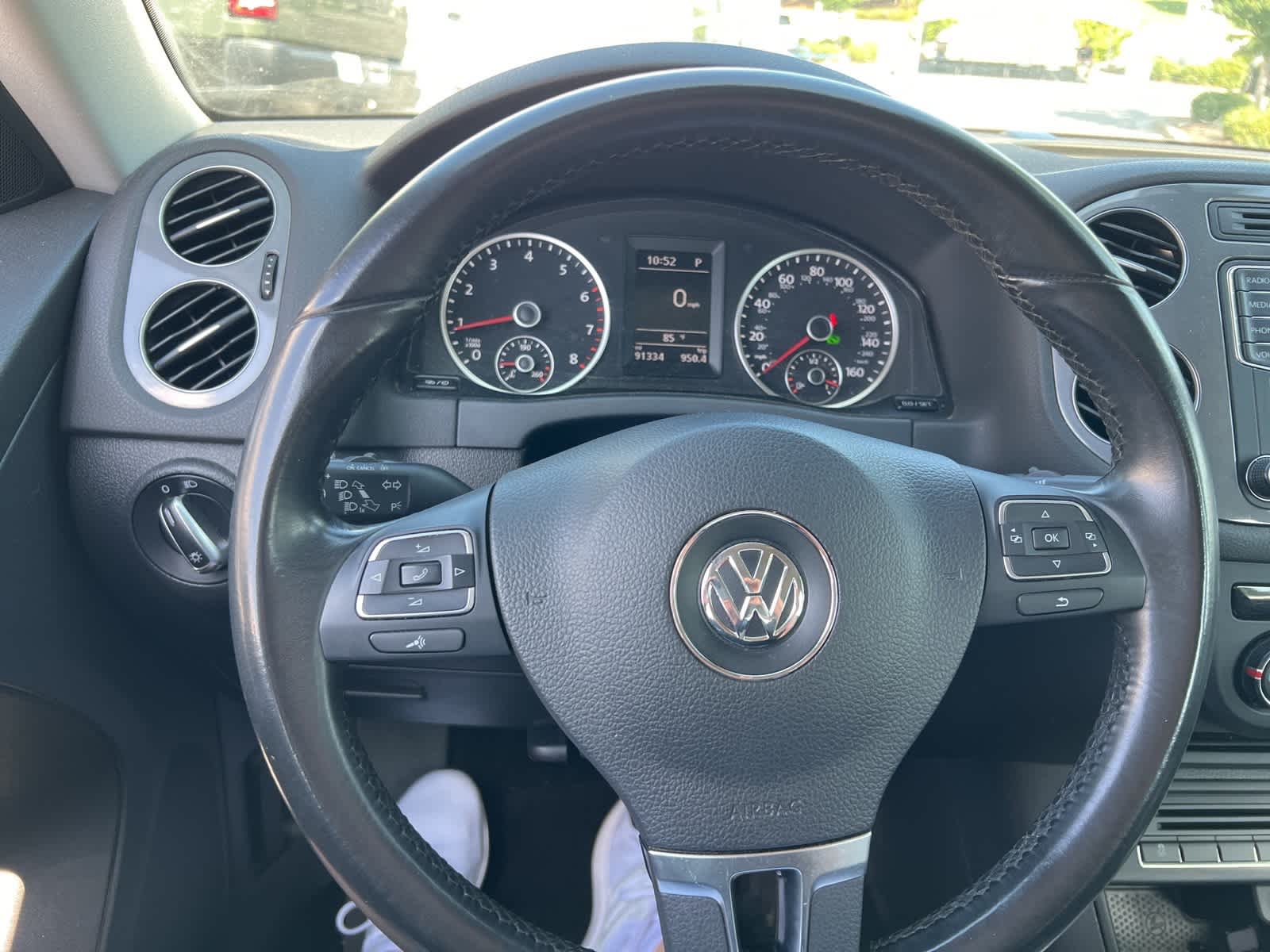 Thumbnail: 2017 Volkswagen Tiguan - 21