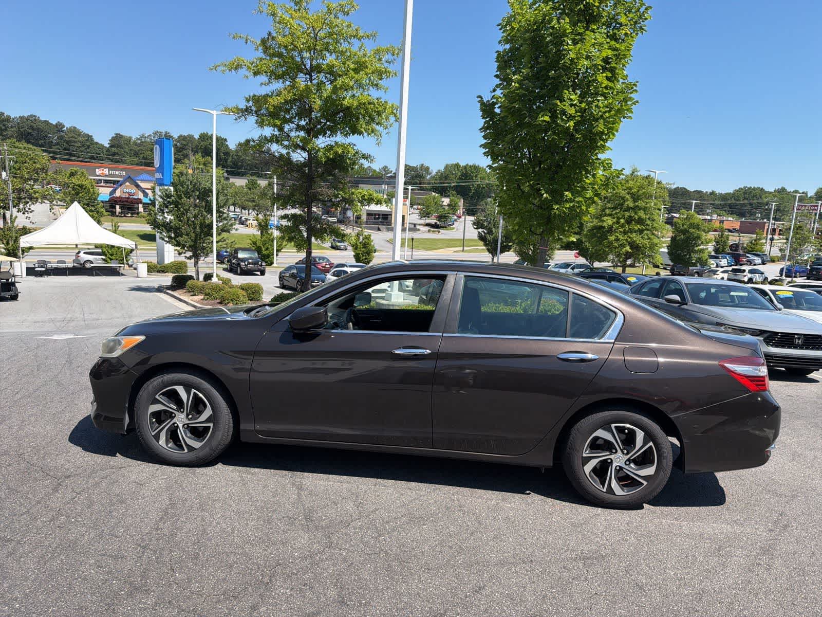 Thumbnail: 2017 Honda Accord - 7