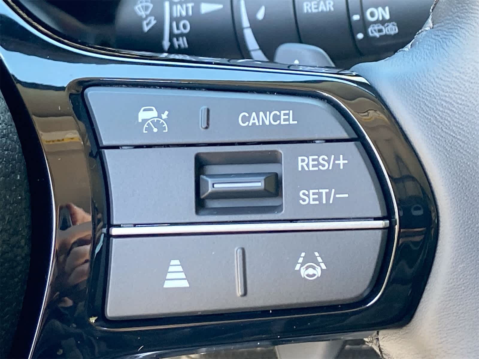 Thumbnail: 2025 Honda Pilot - 25