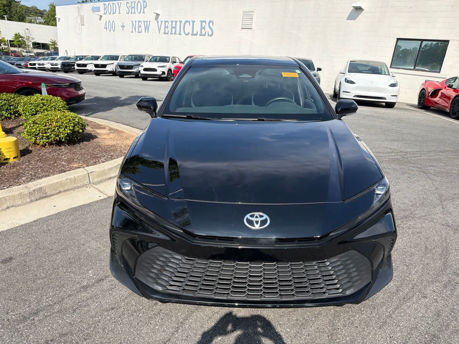 Thumbnail: 2025 Toyota Camry - 16