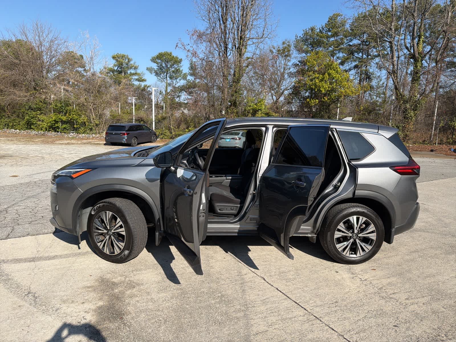 Thumbnail: 2021 Nissan Rogue - 17