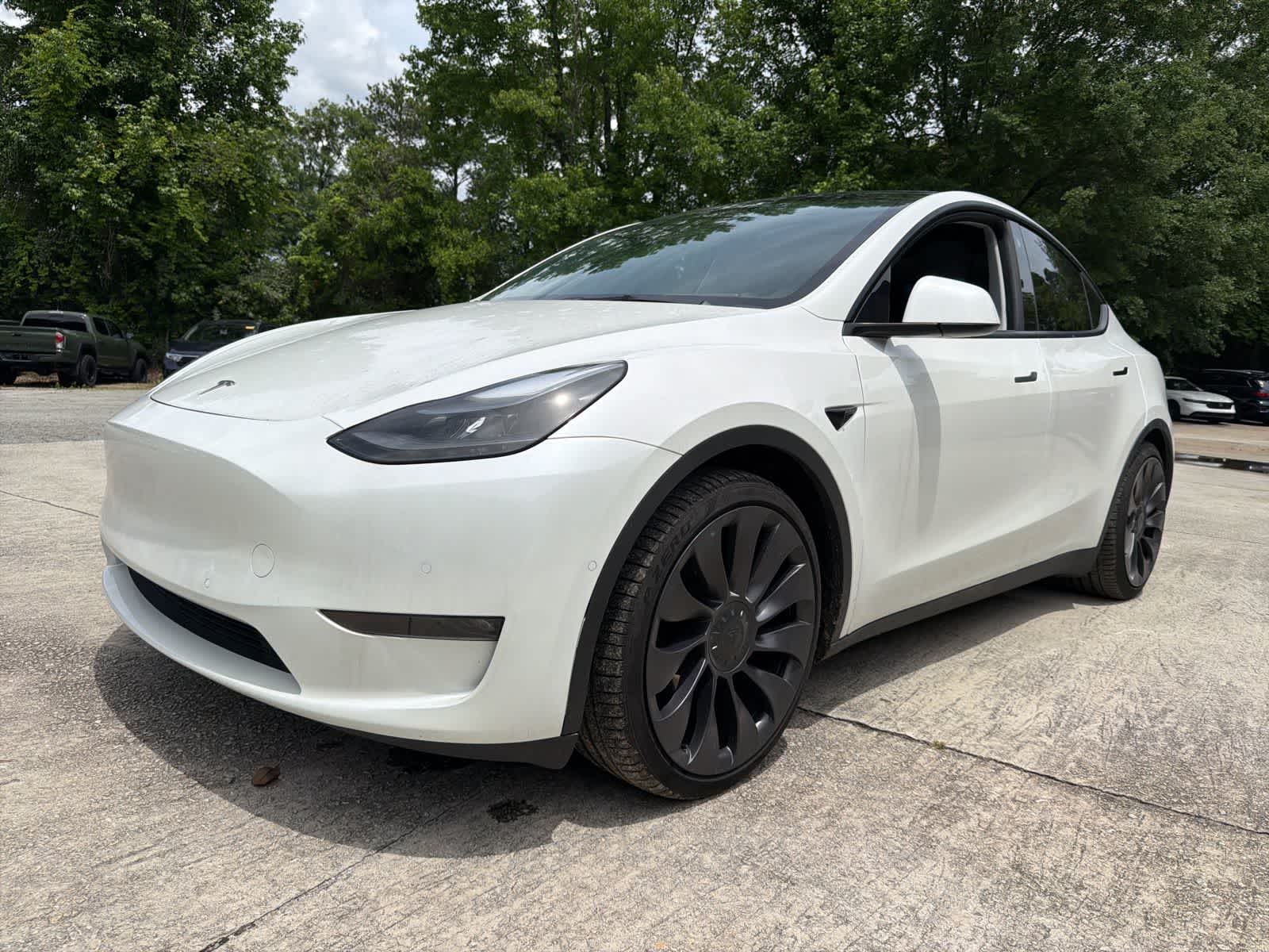 2021 Tesla Model Y's photo
