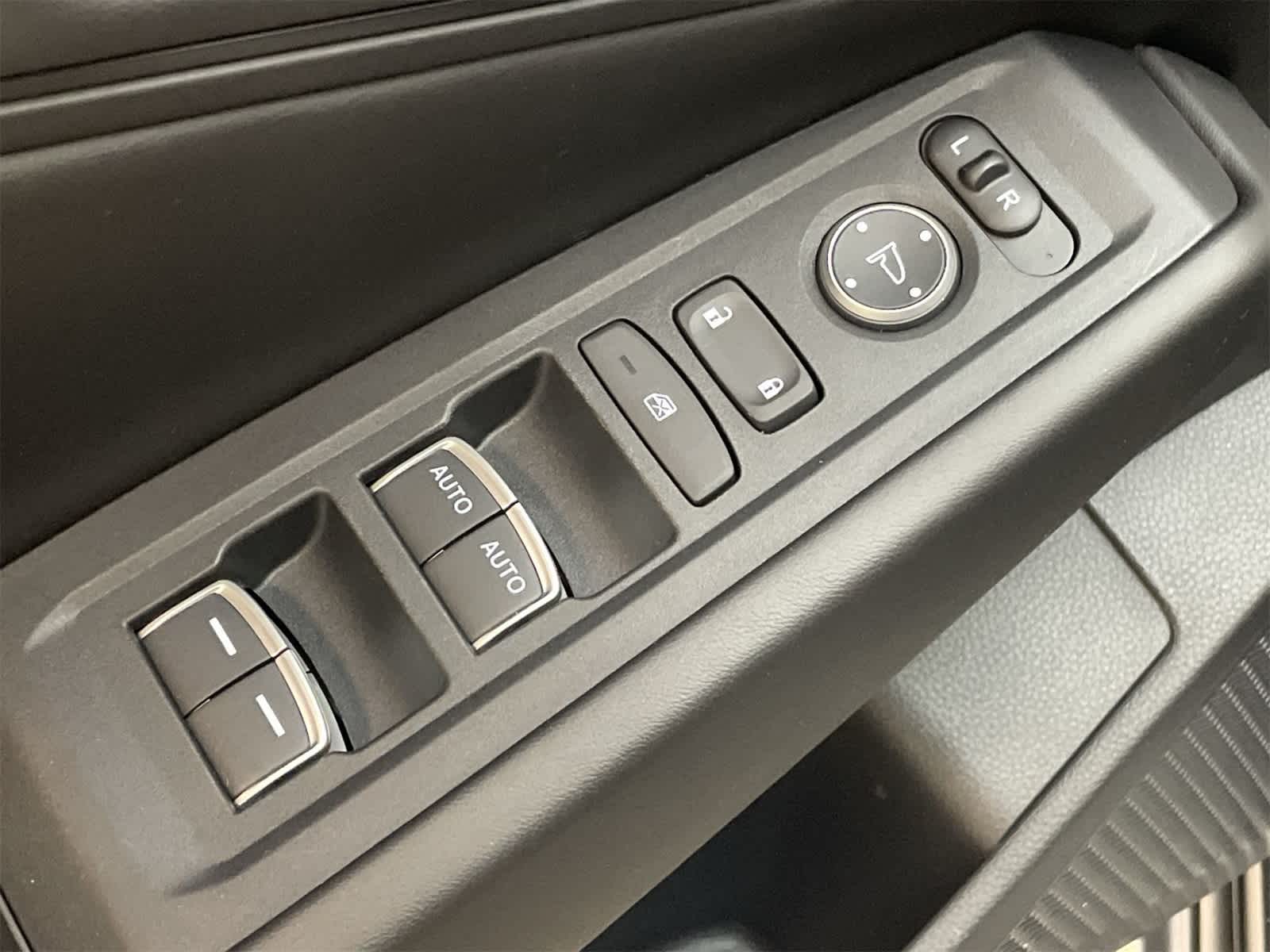 Thumbnail: 2023 Honda Accord - 17