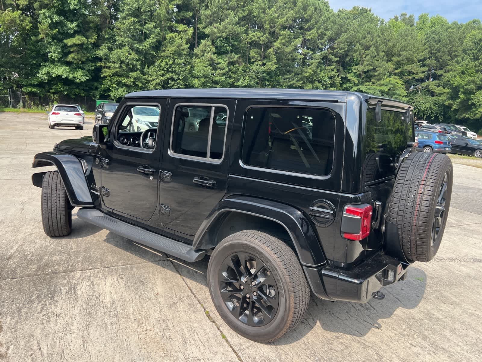 Thumbnail: 2021 Jeep Wrangler - 6