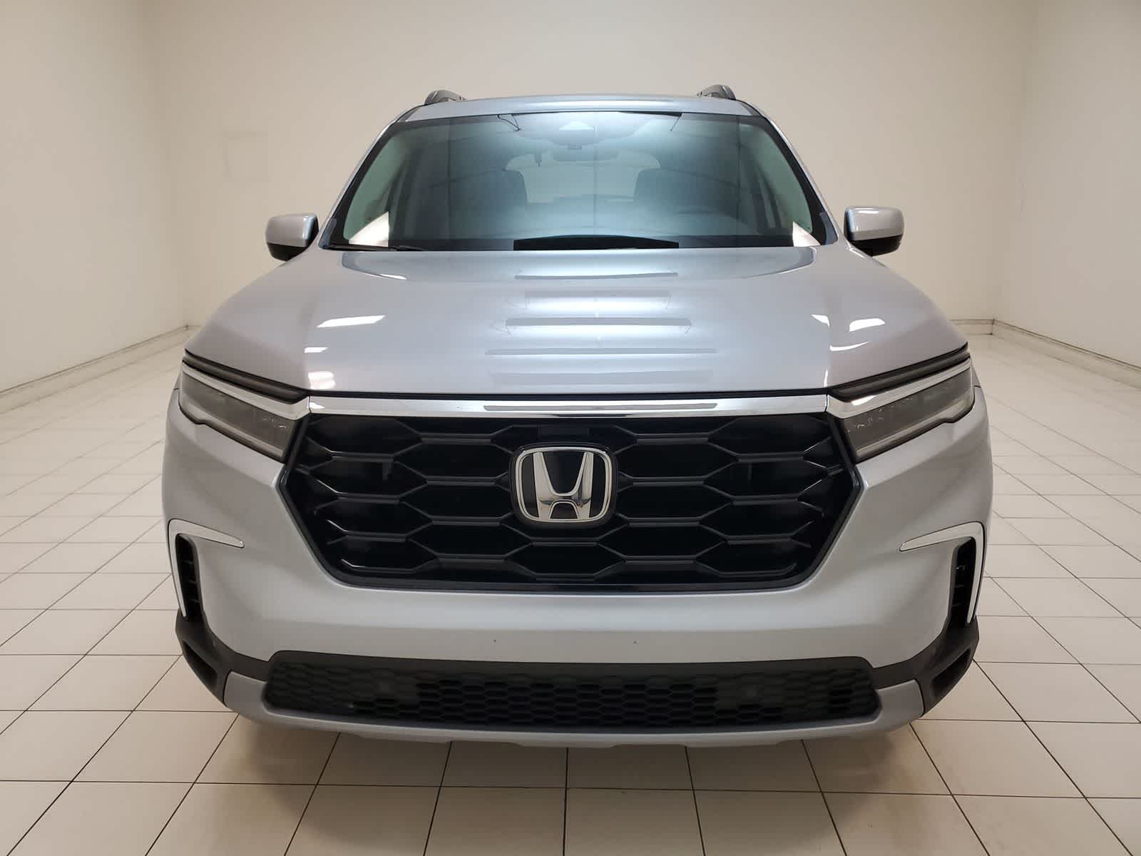 Thumbnail: 2025 Honda Pilot - 27