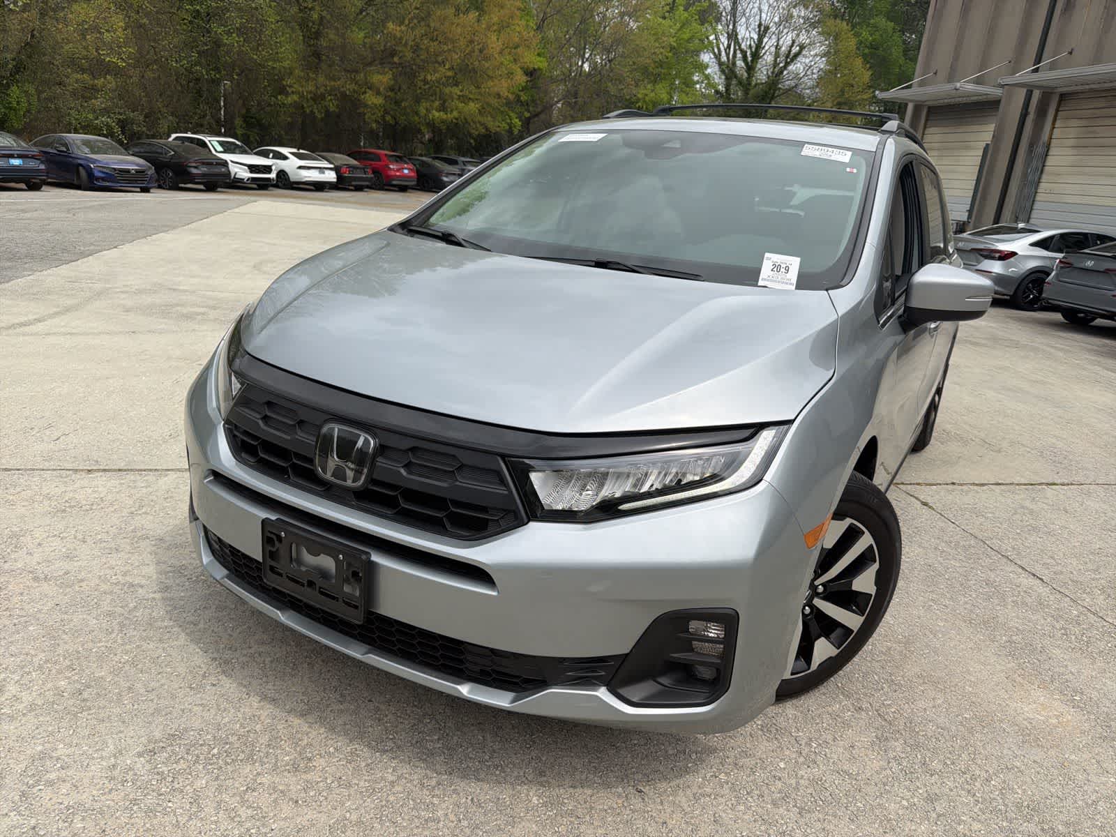 Thumbnail: 2025 Honda Odyssey - 1