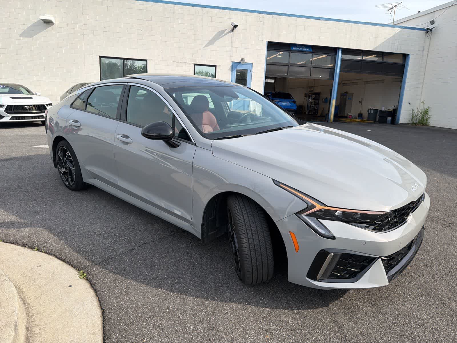 Thumbnail: 2025 Kia K5 - 12