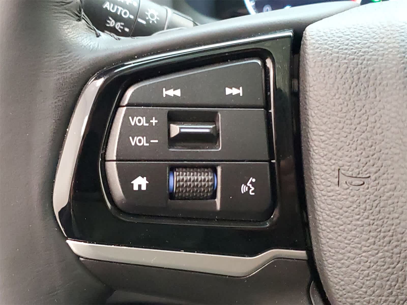 Thumbnail: 2025 Honda Odyssey - 12