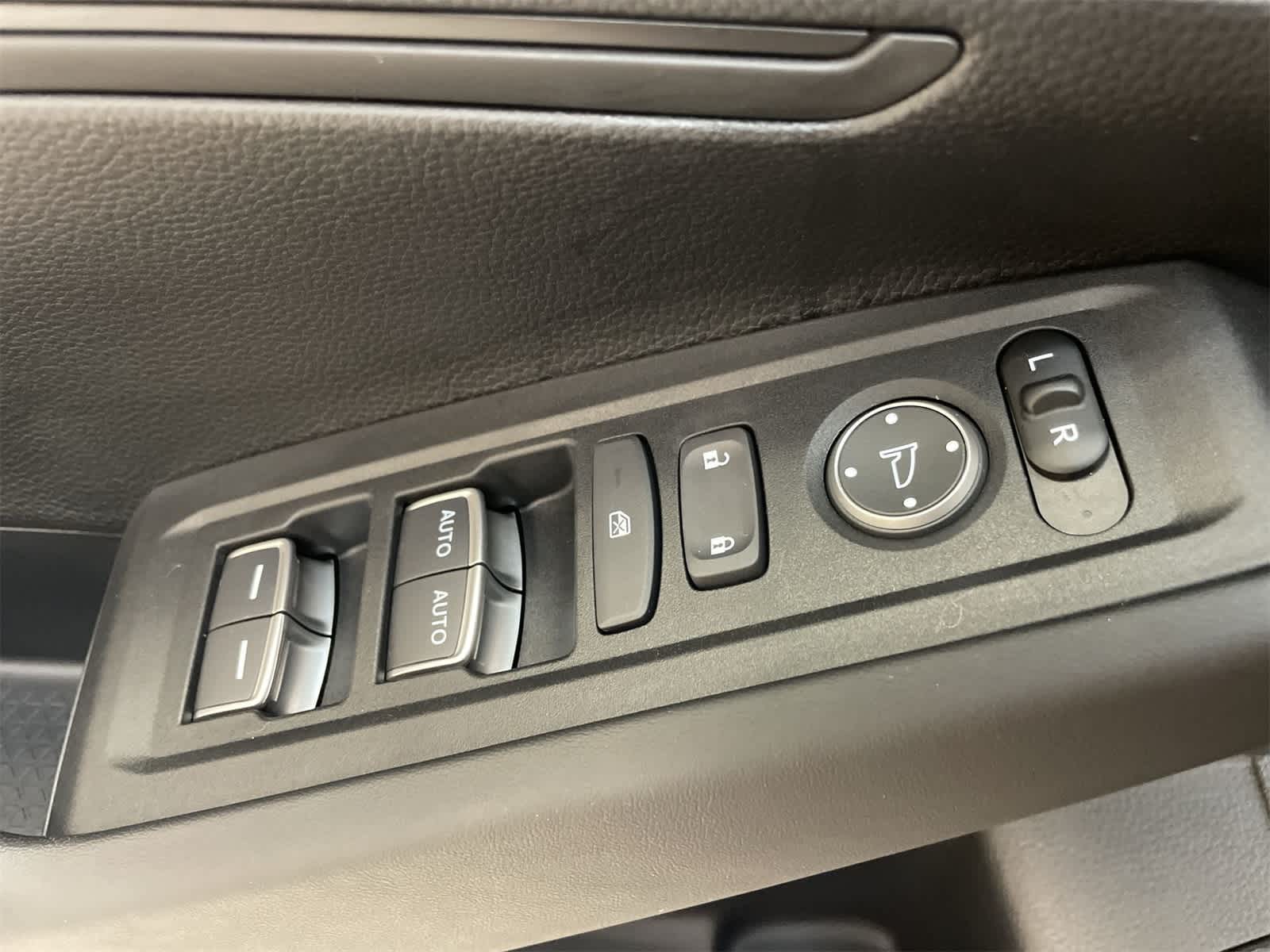 Thumbnail: 2025 Honda Accord - 15