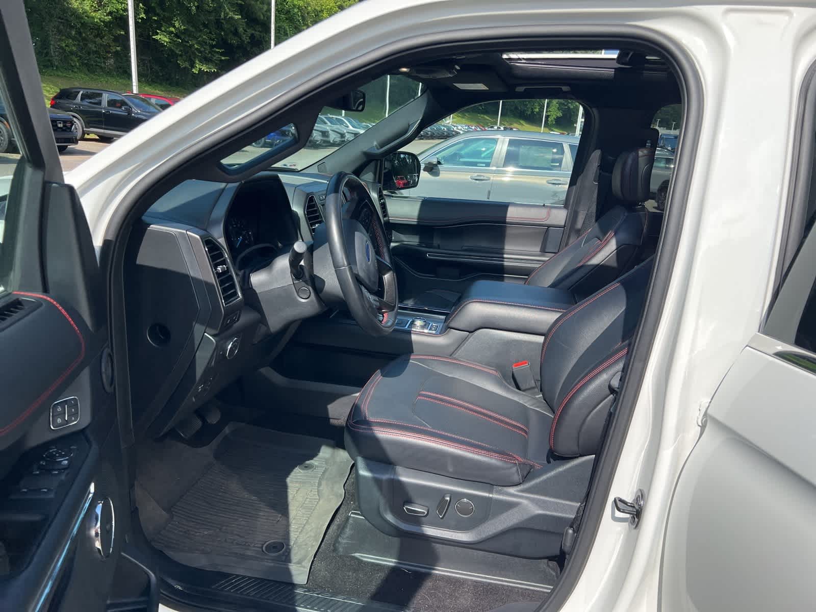 Thumbnail: 2020 Ford Expedition MAX - 16