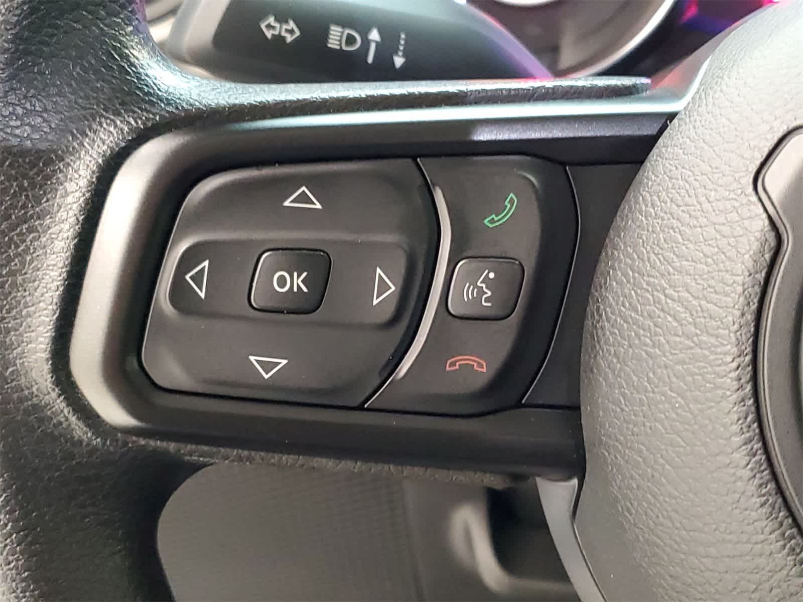 Thumbnail: 2023 Jeep Gladiator - 10