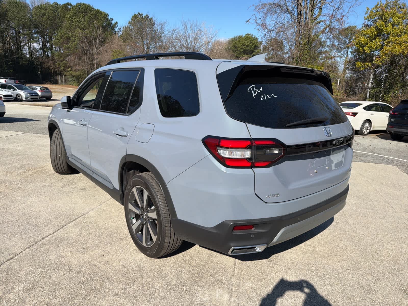 Thumbnail: 2025 Honda Pilot - 8